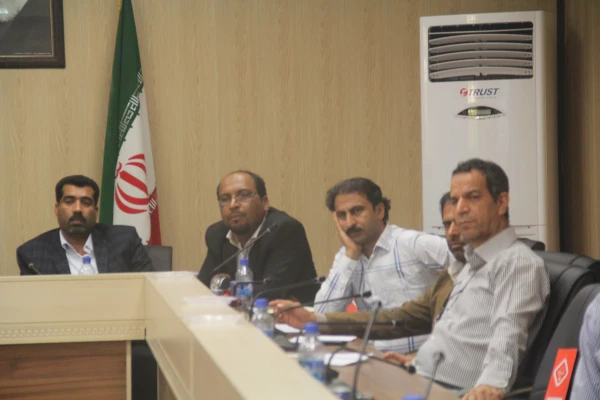 دوره بالندگی حرفه ای با موضوع رفتار سازمانی ویژه اعضای غیر هیات علمی پردیس های هرمزگان 8