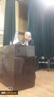 حضور دکتر زهرا گویا استاد دانشگاه شهید بهشتی تهران در جمع دانشجو معلمان پردیس های استان هرمزگان