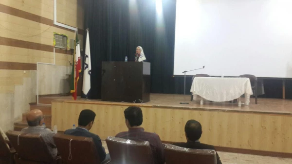 حضور دکتر زهرا گویا استاد دانشگاه شهید بهشتی تهران در جمع دانشجو معلمان پردیس های استان هرمزگان  4