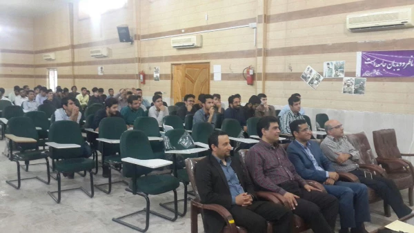 حضور دکتر زهرا گویا استاد دانشگاه شهید بهشتی تهران در جمع دانشجو معلمان پردیس های استان هرمزگان  6