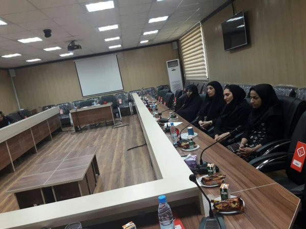 نشست مدیر استانی و معاونان پردیس شهید بهشتی با نمایندگان دانشجویان ناپیوسته (معلمان شاغل ) 4