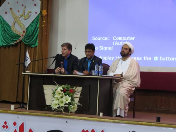 به همت اداره کل مشاوره سازمان مرکزی دانشگاه فرهنگیان و مدیریت استانی دانشگاه فرهنگیان هرمزگان برگزار شد:

همایش چالش ها و فرصت های ازدواج دانشجویی 6