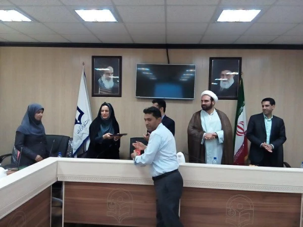 تقدیر از همکاران بازنشسته سال 95 دانشگاه فرهنگیان هرمزگان در : 

مراسم میلاد امام مهدی (عج) 2