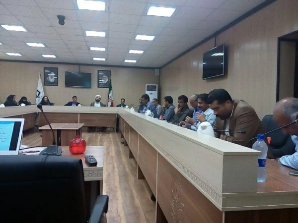 تقدیر از همکاران بازنشسته سال 95 دانشگاه فرهنگیان هرمزگان در : 

مراسم میلاد امام مهدی (عج) 12