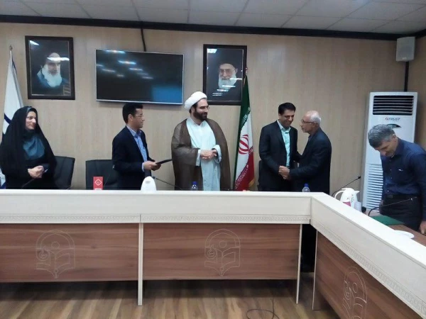 تقدیر از همکاران بازنشسته سال 95 دانشگاه فرهنگیان هرمزگان در : 

مراسم میلاد امام مهدی (عج) 17