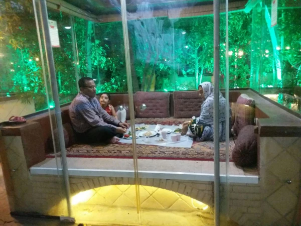 برگزاری مراسم تجلیل بازنشستگان سال های 94 و 95 دانشگاه فرهنگیان هرمزگان  6