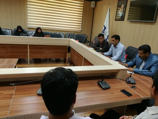 مدیر استانی دانشگاه در نشست عوامل برگزاری امتحانات نیم سال دوم 96-95:

برگزاری جامع و مطلوب امتحانات و ارائه خدمات دانشجویی با کیفیت در ایام امتحانات مورد تاکید است .
 5