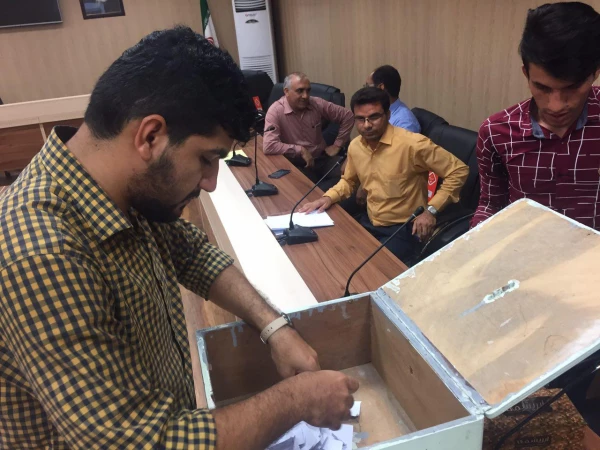 برگزاری انتخابات دوره سوم انجمن اسلامی پردیس شهید بهشتی هرمزگان 3