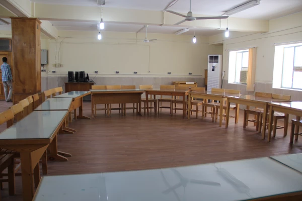 بازدید مدیریت استانی دانشگاه از پروژه ها و فعالیت های در حال اجرای دانشگاه فرهنگیان هرمزگان 8