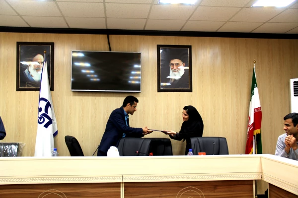 مراسم گرامیداشت روز خبرنگار و نشست خبری مدیر استانی دانشگاه با اصحاب رسانه

مدیر استانی دانشگاه :
دانشگاه فرهنگیان از پذیرفته شدگان ممتاز آزمون سراسری به طور ویژه حمایت می کند 6