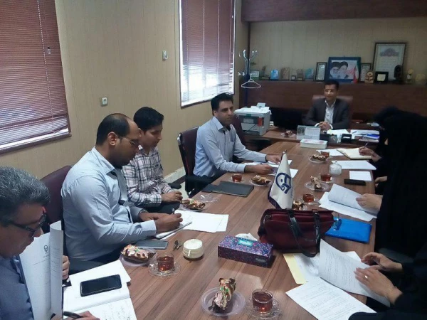 مدیر استانی دانشگاه در نشست شورای پژوهشی مدیریت استانی :

با انجام طرح های پژوهشی کارفرمایی، برگزاری همایش های علمی و حمایت از فعالیت های پژوهشی استادان در سال 96، شاخص های پژوهشی ارتقا می یابد 2