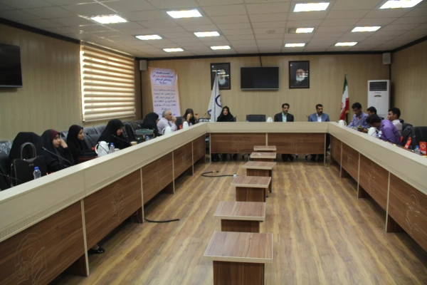 برگزاری نشست سالیانه "همراه با نو معلمان هرمزگان " ویژه ورودی های 91 ( دانش آموختگان سال 95 دانشگاه ) 2