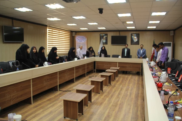 برگزاری نشست سالیانه "همراه با نو معلمان هرمزگان " ویژه ورودی های 91 ( دانش آموختگان سال 95 دانشگاه ) 6