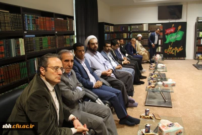 دکتر مهر محمدی در دیدار با نماینده ولی فقیه و  امام جمعه بندرعباس بیان داشت:

تاسیس دانشگاه فرهنگیان مولود انقلاب اسلامی است و لازم است از پشتیبانی دولت و حاکمیت برخوردار باشد تا معلم شایسته ای در شان جمهوری اسلامی ایران تربیت نماید.