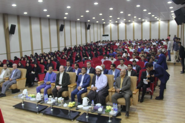 مراسم نمادین آغاز سال تحصیلی و تقدیر از رتبه های برتر ورودی 96 و افتتاح خوابگاه دانشجویی پردیس فاطمه الزهرا (س) و سالن اجتماعات پردیس شهید بهشتی هرمزگان  4