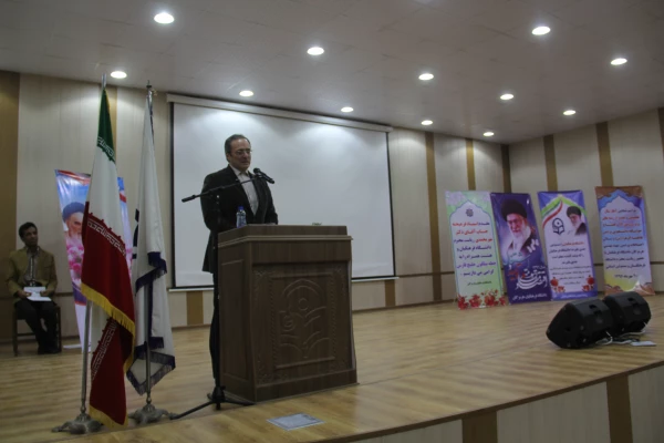 مراسم نمادین آغاز سال تحصیلی و تقدیر از رتبه های برتر ورودی 96 و افتتاح خوابگاه دانشجویی پردیس فاطمه الزهرا (س) و سالن اجتماعات پردیس شهید بهشتی هرمزگان  7