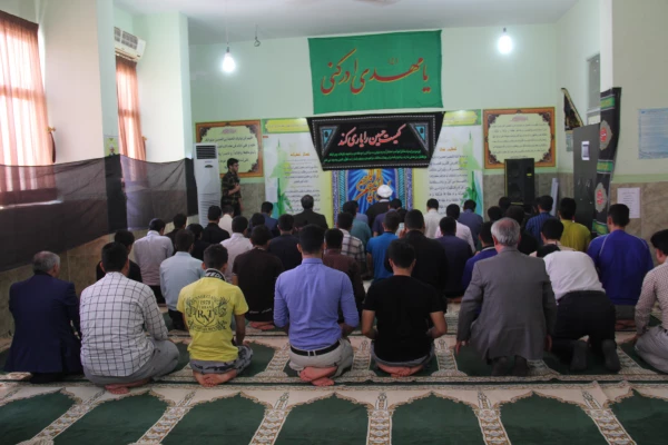 با حضور سرپرست دانشگاه فرهنگیان نماینده مردم بندرعباس در مجلس شورای اسلامی و فرماندار بندرعباس، فرماندار جاسک ، مدیر کل سیاسی امنیتی استانداری و معاون پژوهشی و برنامه ریزی اداره کل آموزش و پرورش استان و روسای دانشگاه های استان جمعی از مسئولین برگزار شد :