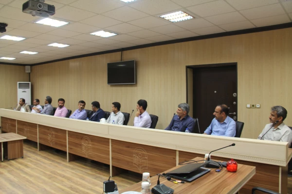 نشست هم اندیشی مدیران دانشگاه ، اساتید راهنمای کارورزی با مدیران مدارس کارورزی 3