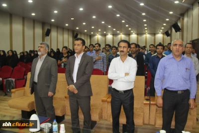 ماجدی مدیر کل حراست دانشگاه در جلسه توجیحی آموزشی دانشجویان ورودی 96 : معلمان موفق دوره های گذشته الگوی ممتازی برای دانشجو معلمان جهت شناخت رسالت معلمی هستند.