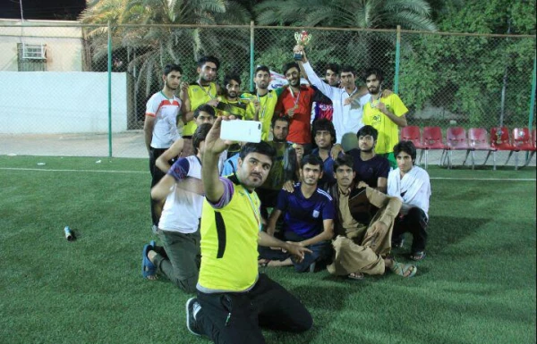 اختتامیه مسابقات فوتسال پردیس شهید بهشتی هرمزگان جام 16 آذرماه روز دانشجو