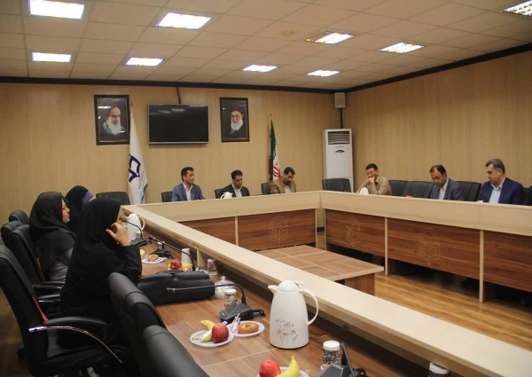 نشست مشترک شورای آموزشی با اعضای هیات علمی و استادان مدعو 3