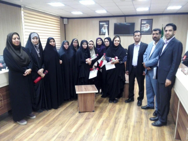 تجلیل از بانوان همکار به مناسبت روز زن