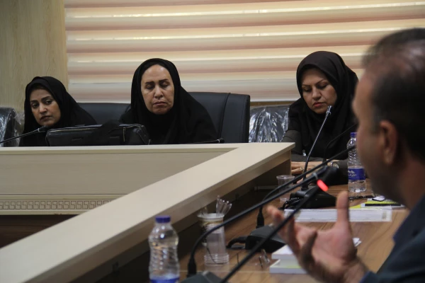 آغاز سمینارهای علمی هفتگی و گفتگو محور گروه اموزشی تربیت حرفه ای پردیس شهید بهشتی هرمزگان با حضور استادان و دانشجویان 5