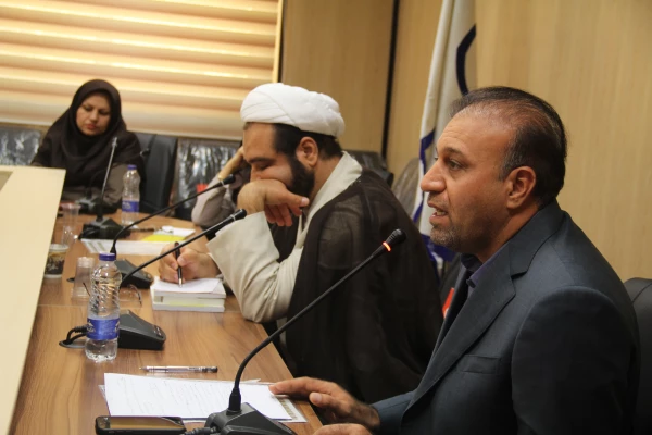 آغاز سمینارهای علمی هفتگی و گفتگو محور گروه اموزشی تربیت حرفه ای پردیس شهید بهشتی هرمزگان با حضور استادان و دانشجویان 10
