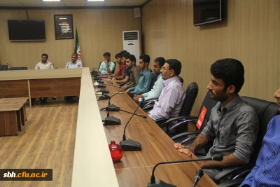 دومین نشست دورهمی کتابخوانی در سال ۹۷ توسط کانون انشاء و نویسندگی  پردیس شهید بهشتی هرمزگان