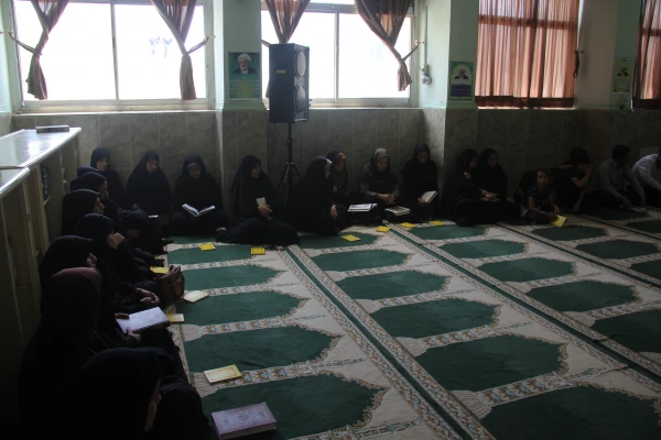 در پردیس شهید بهشتی هرمزگان برگزار گردید:

 مراسم یادبود مرحوم محسن زارعی از همکاران خدوم دانشگاه 2