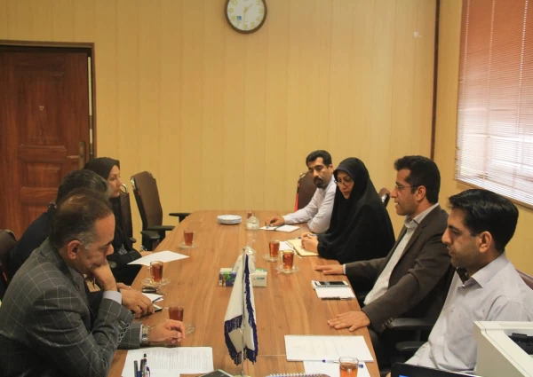 چهارمین نشست شورای کارکنان اداری پردیس شهید بهشتی هرمزگان در سال ۹۷ 3