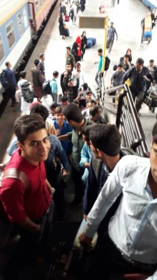 اعزام ۹۰ نفر از دانشجویان پردیس های استان هرمزگان جهت دیدار با مقام معظم رهبری 3