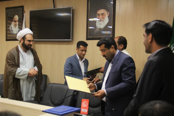 گرامیداشت روز روابط عمومی و ارتباطات و تجلیل از فعالان حوزه روابط عمومی دانشگاه فرهنگیان هرمزگان  6