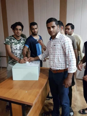 با حضور پرشور دانشجویان پردیس شهید بهشتی هرمزگان برگزار گردید:

انتخابات دوره ی چهارم انجمن اسلامی دانشجویان 3