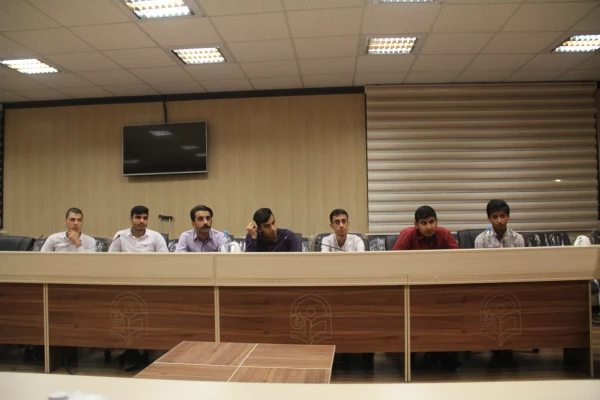 نشست معارفه اعضای جدید شورای مرکزی انجمن اسلامی و تکریم اعضای سابق 4