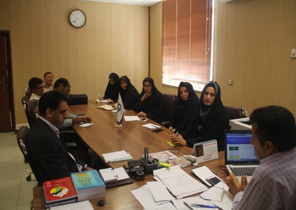 دومین نشست شورای آموزشی مدیریت استانی در سال 97 5