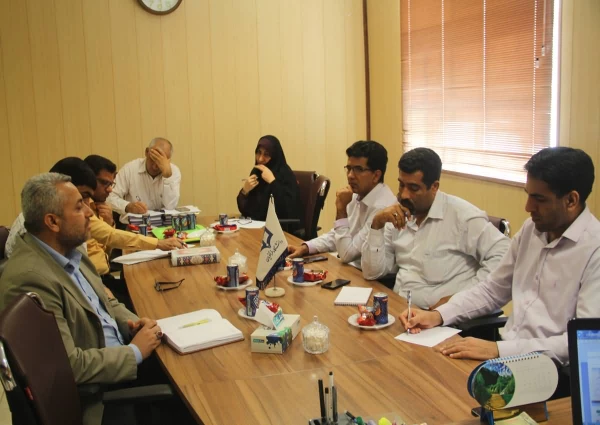 برگزاری نشست آسیب شناسی برنامه کارورزی

جهت انجام طرح پژوهشی جامع کارورزی دانشگاه فرهنگیان استان هرمزگان 4