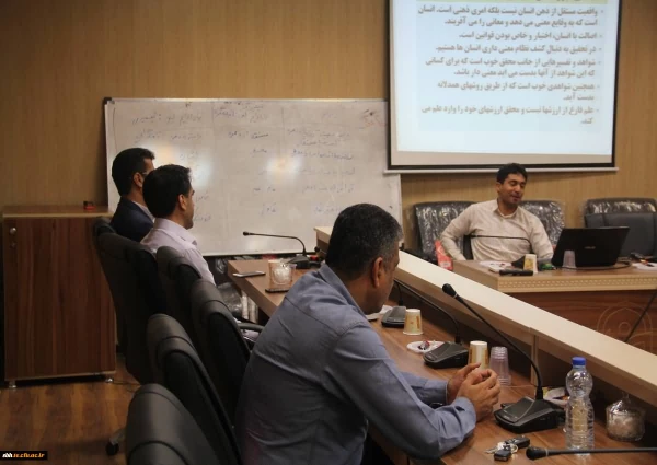 آغاز فعالیت های پژوهشی تابستانی دانشگاه فرهنگیان هرمزگان

برگزاری کارگاه پژوهشی روش تحقیق کیفی ویژه اعضای هیات علمی دانشگاه فرهنگیان هرمزگان 7