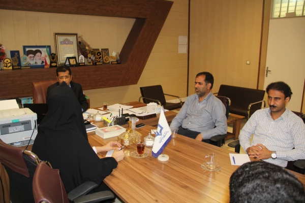 به منظور برنامه ریزی مناسب اجرای برنامه های آتی دانشگاه صورت گرفت :

نشست شورای مدیریت استانی دانشگاه فرهنگیان هرمزگان 3