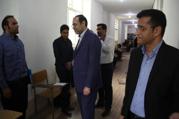 بازدید مدیر کل آموزش و پرورش هرمزگان از روند مصاحبه داوطلبان استخدام آموزش و پرورش 4