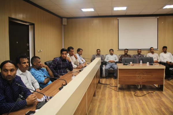 جلسه شورای اداری دانشگاه فرهنگیان هرمزگان در تاریخ 10/6/97 برگزار گردید. 4