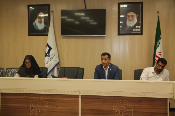 جلسه شورای اداری دانشگاه فرهنگیان هرمزگان در تاریخ 10/6/97 برگزار گردید. 10