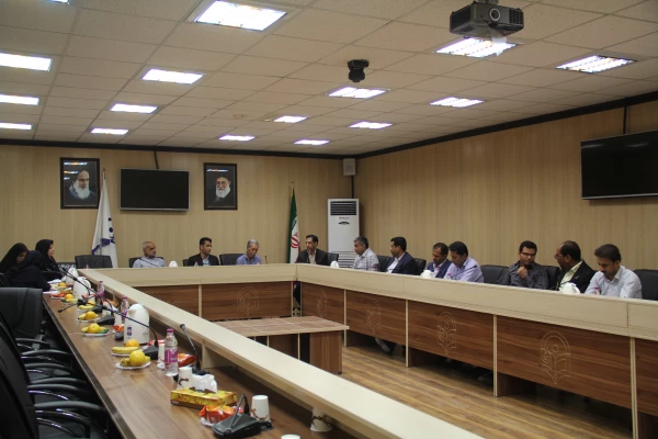 نشست ستاد نکوداشت یکصدمین سالگرد تاسیس تربیت معلم در دانشگاه فرهنگیان هرمزگان برگزار گردید. 8