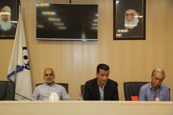 نشست ستاد نکوداشت یکصدمین سالگرد تاسیس تربیت معلم در دانشگاه فرهنگیان هرمزگان برگزار گردید. 11