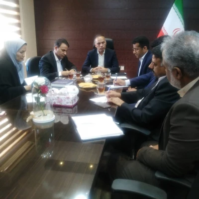 نشست شورای برنامه ریزی دوره مهارت آموزی ماده 28 با حضور سرپرست دانشگاه فرهنگیان هرمزگان و معاون پژوهش و برنامه ریزی اداره کل آموزش و پرورش هرمزگان برگزار گردید 3