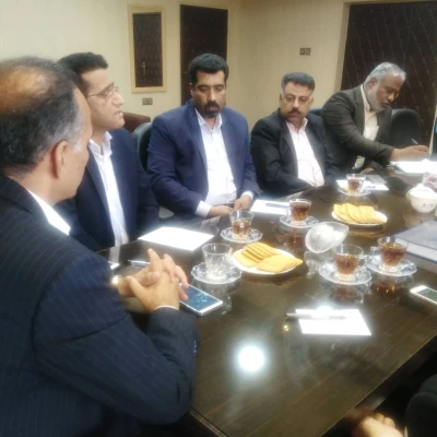 نشست شورای برنامه ریزی دوره مهارت آموزی ماده 28 با حضور سرپرست دانشگاه فرهنگیان هرمزگان و معاون پژوهش و برنامه ریزی اداره کل آموزش و پرورش هرمزگان برگزار گردید 4