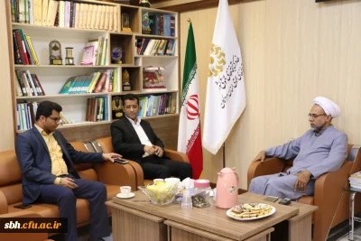 نشست هم اندیشی سرپرست دانشگاه فرهنگیان هرمزگان و مدیرکل کتابخانه های استان هرمزگان به مناسبت هفته کتاب