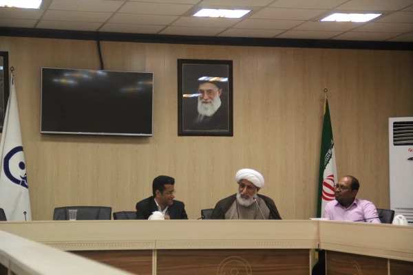 دومین دوره بالندگی حرفه ای عمومی ویژه کارکنان دانشگاه هرمزگان برگزار گردید 7