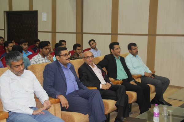 به مناسبت هفته کتاب و کتابخوانی در دانشگاه فرهنگیان هرمزگان برگزار گردید:
 2