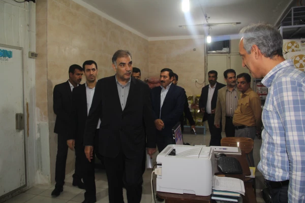 مشاور فرهنگی، اجتماعی و علمی سازمان برنامه و بودجه کشور به اتفاق معاون طرح و برنامه دانشگاه فرهنگیان و مدیران کل طرح و برنامه و منابع انسانی دانشگاه از پردیس های استان هرمزگان بازدید نمودند . 21